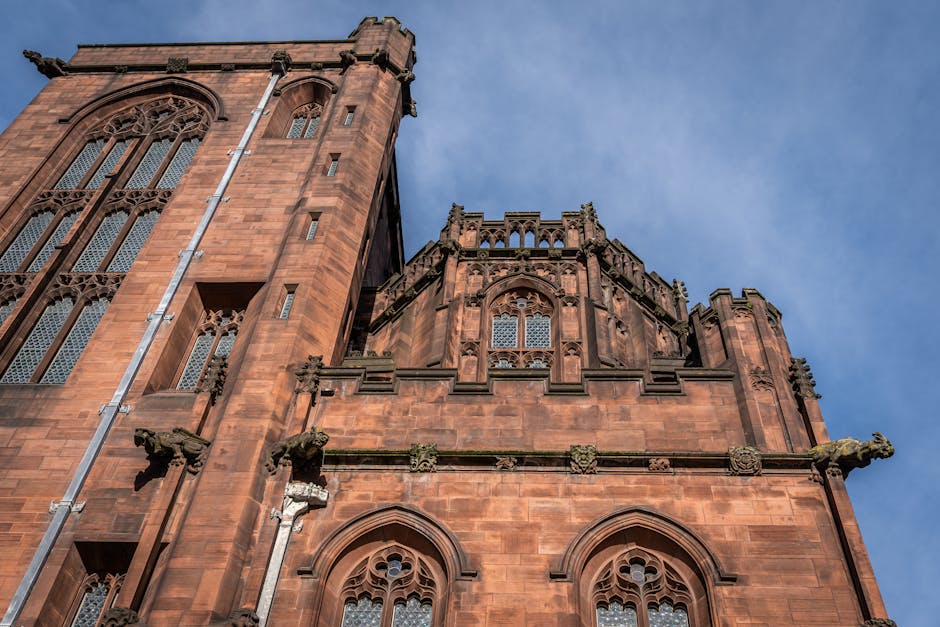 Manchester Travel Guide Manchester Cathedral